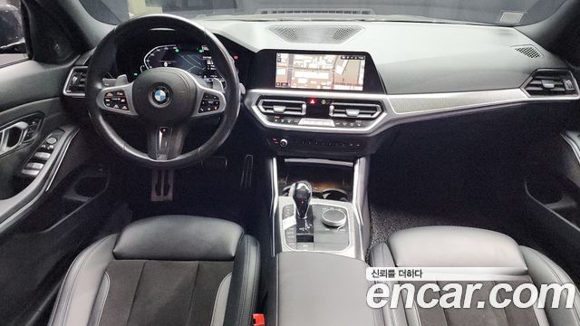BMW 3-Series 2021 — photo 7