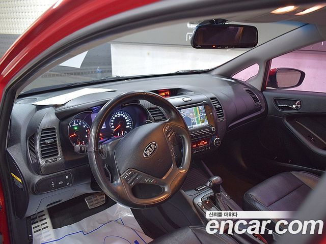 Kia K3 2013 — photo 5