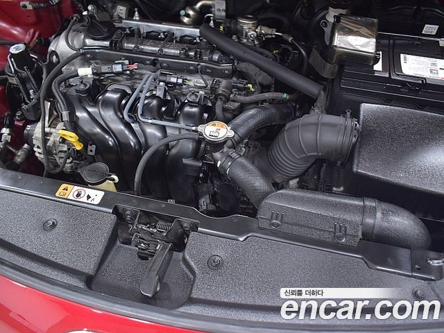Kia K3 2013 — photo 10