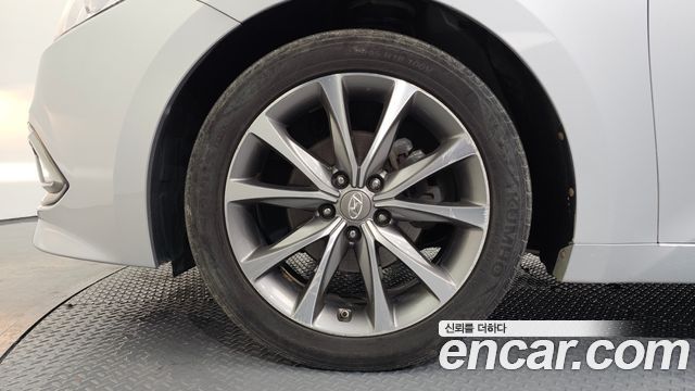 Hyundai Grandeur 2015 — photo 5