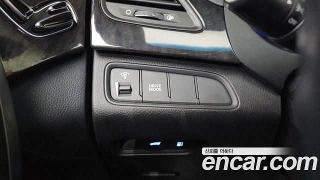 Hyundai Grandeur 2015 — photo 14