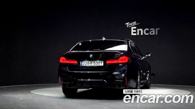 BMW 5-Series 2023 — photo 4