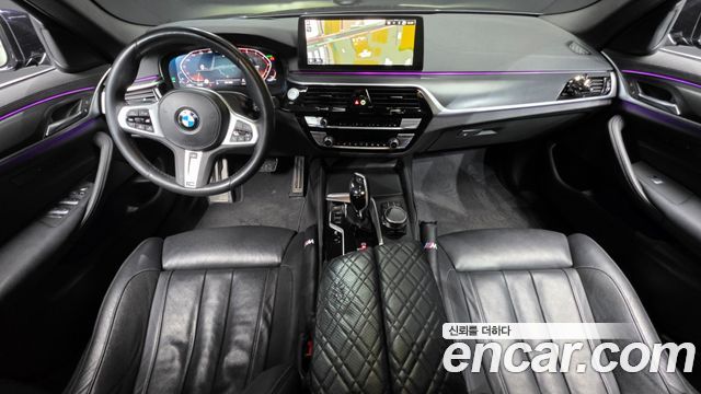 BMW 5-Series 2023 — photo 7