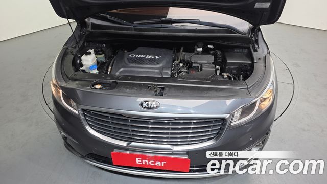 Kia Canival 2015 — photo 6