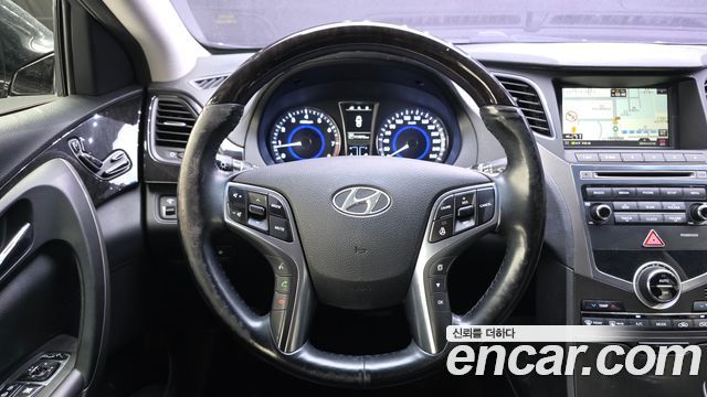 Hyundai Grandeur 2016 — photo 13