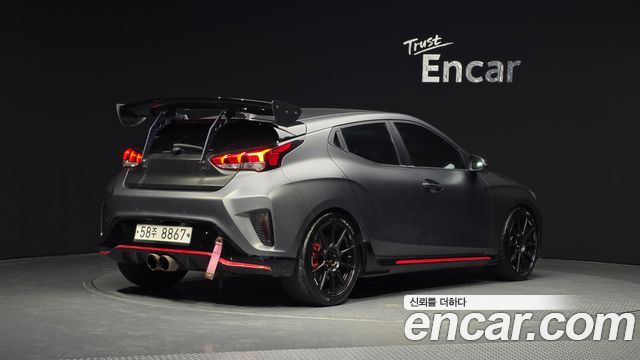 Hyundai Veloster 2019 — photo 2