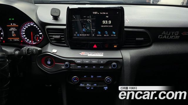 Hyundai Veloster 2019 — photo 14