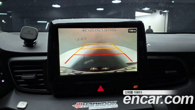 Hyundai Veloster 2019 — photo 15