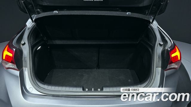 Hyundai Veloster 2019 — photo 20