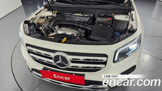 Mercedes-Benz GLB-Class 2020 — photo 6