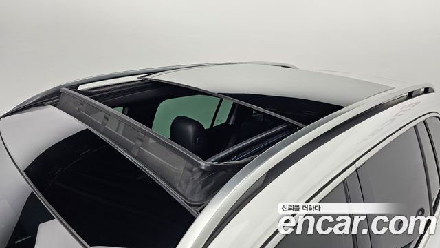 Mercedes-Benz GLB-Class 2020 — photo 19