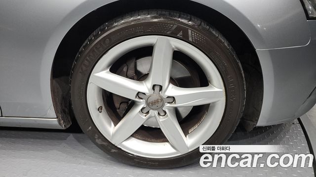 Audi A4 2012 — photo 5