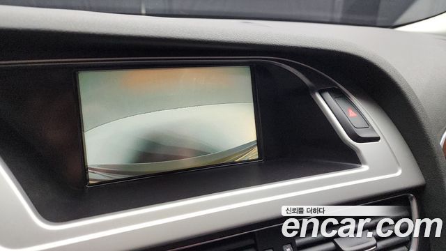 Audi A4 2012 — photo 15