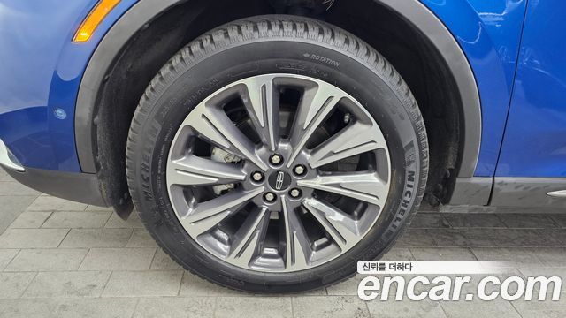 Lincoln Corsair 2020 — photo 5