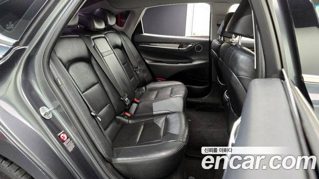Hyundai Grandeur 2019 — photo 12