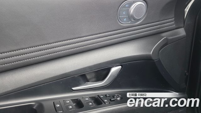 Hyundai AVANTE 2022 — photo 12
