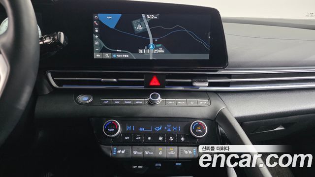 Hyundai AVANTE 2022 — photo 15