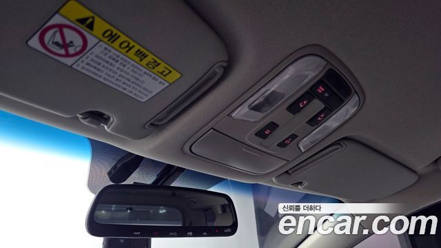 Kia Canival 2020 — photo 18
