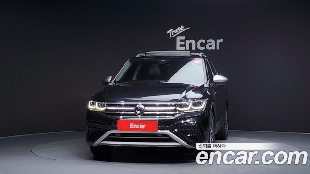 Volkswagen Tiguan 2023 — photo 3
