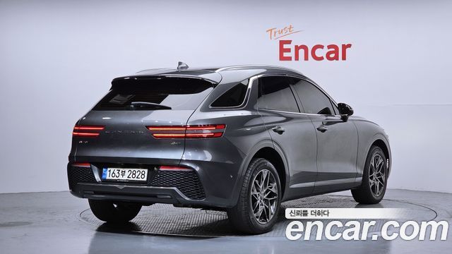 Genesis GV70 2021 — photo 2