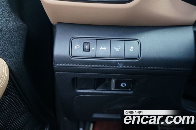 Hyundai Santafe 2023 — photo 10