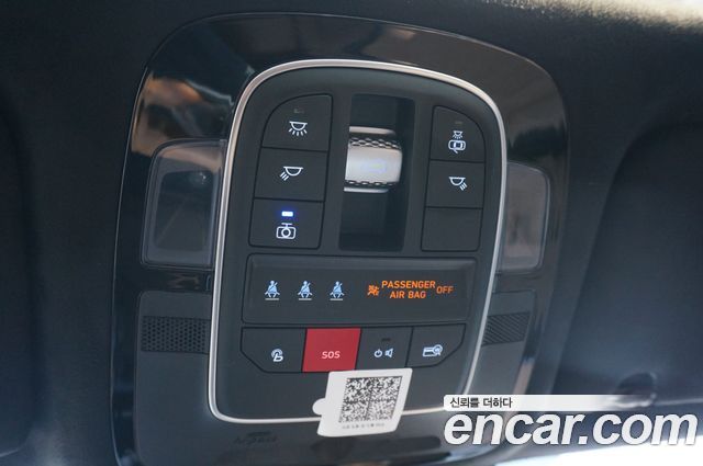 Hyundai Santafe 2023 — photo 16