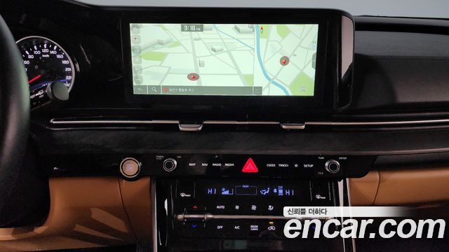 Kia Canival 2023 — photo 14