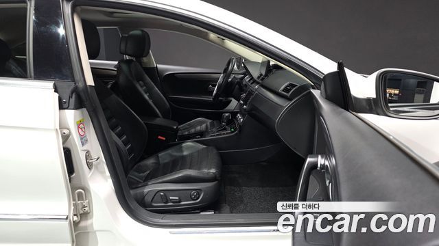 Volkswagen CC 2013 — photo 10