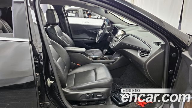 Chevrolet Korea Malibu 2017 — photo 11