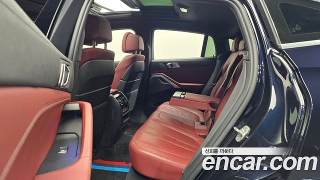 BMW X6 2021 — photo 12