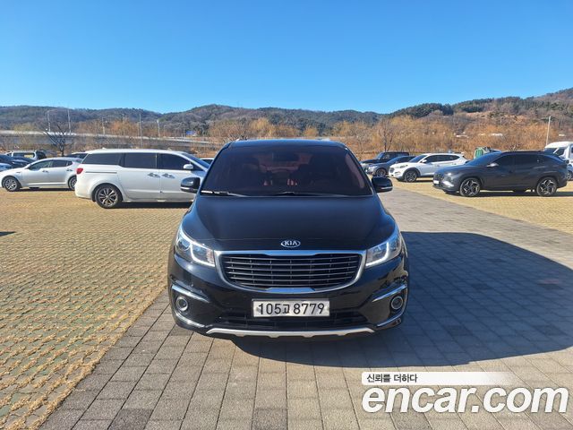 Kia Canival 2018 — photo 2