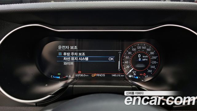 Ford Mustang 2020 — photo 8