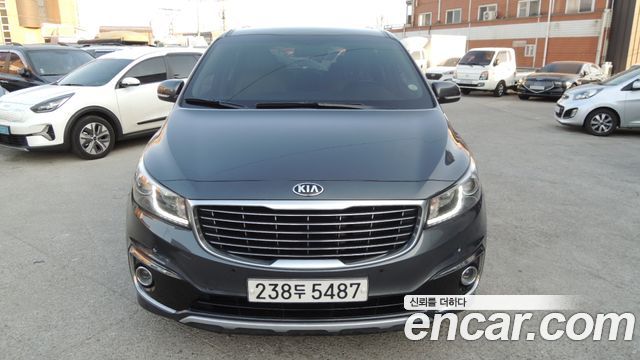 Kia Canival 2018 — photo 2