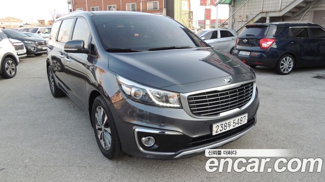 Kia Canival 2018 — photo 3