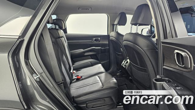 Kia Sorento 2024 — photo 12