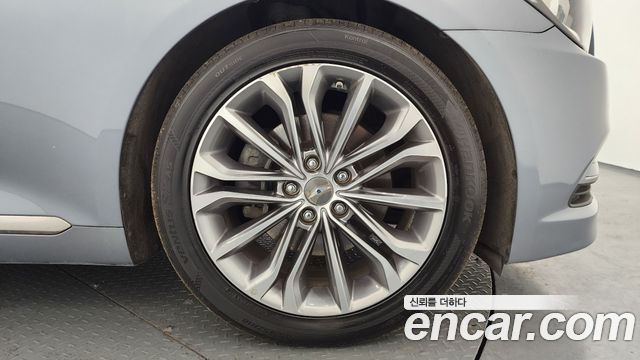 Hyundai Genesis 2015 — photo 5