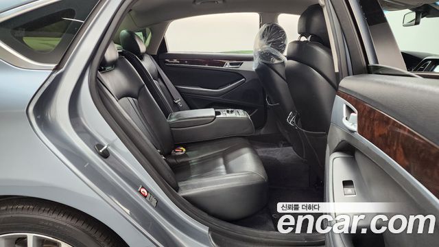 Hyundai Genesis 2015 — photo 12