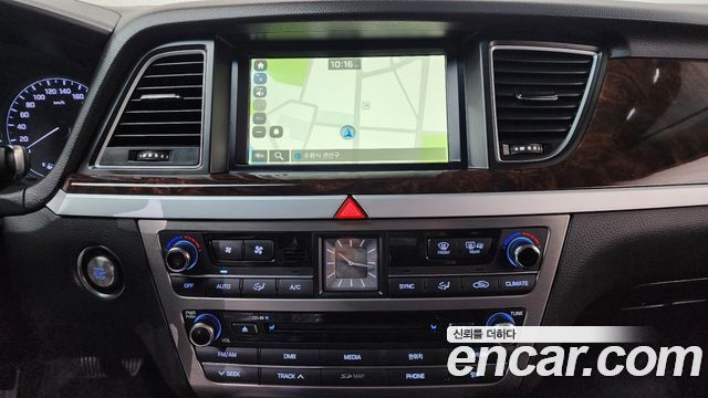 Hyundai Genesis 2015 — photo 16