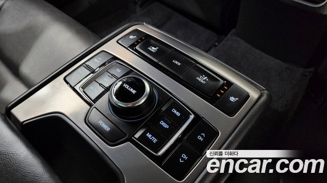 Hyundai Genesis 2015 — photo 19