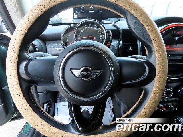 Mini Cooper 2015 — photo 8