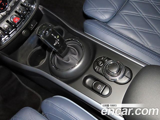 Mini Clubman 2023 — photo 12