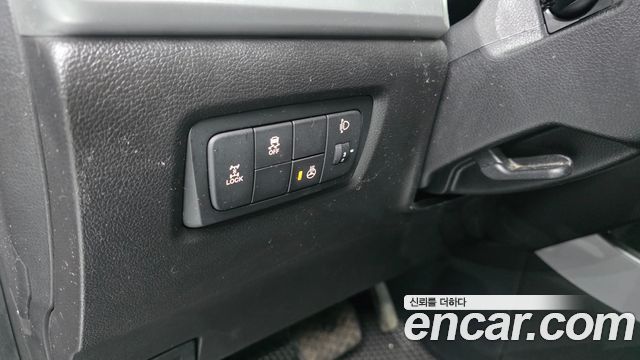 KG Mobility KORANDO 2016 — photo 17