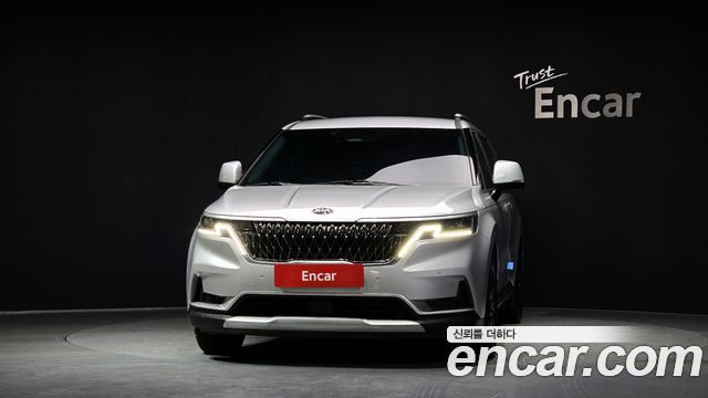 Kia Canival 2021 — photo 3