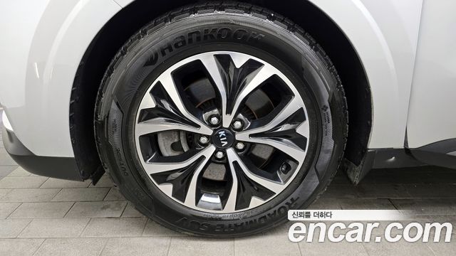 Kia Canival 2021 — photo 5