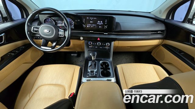 Kia Canival 2021 — photo 7