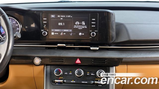 Kia Canival 2021 — photo 14