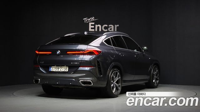 BMW X6 2021 — photo 2