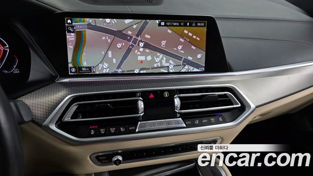 BMW X6 2021 — photo 14