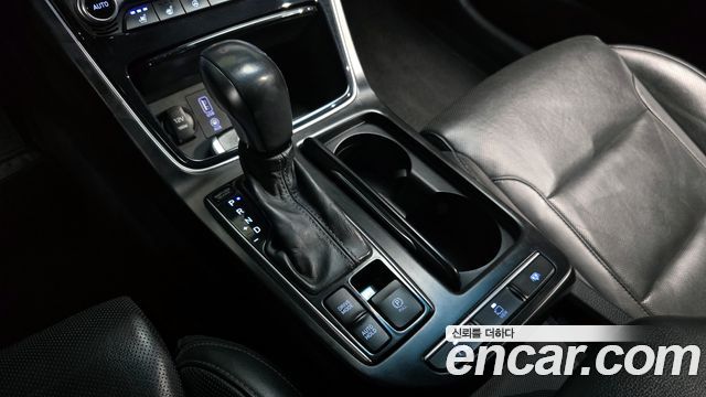 Hyundai Grandeur 2018 — photo 9