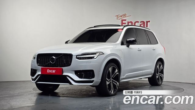 Volvo XC90 2021 — photo 1